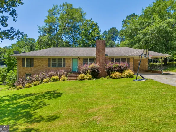 511 Ridgecrest Dr, Elberton, GA 30635