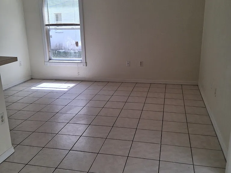 1119 Citrus Hill Ct — Photo 11