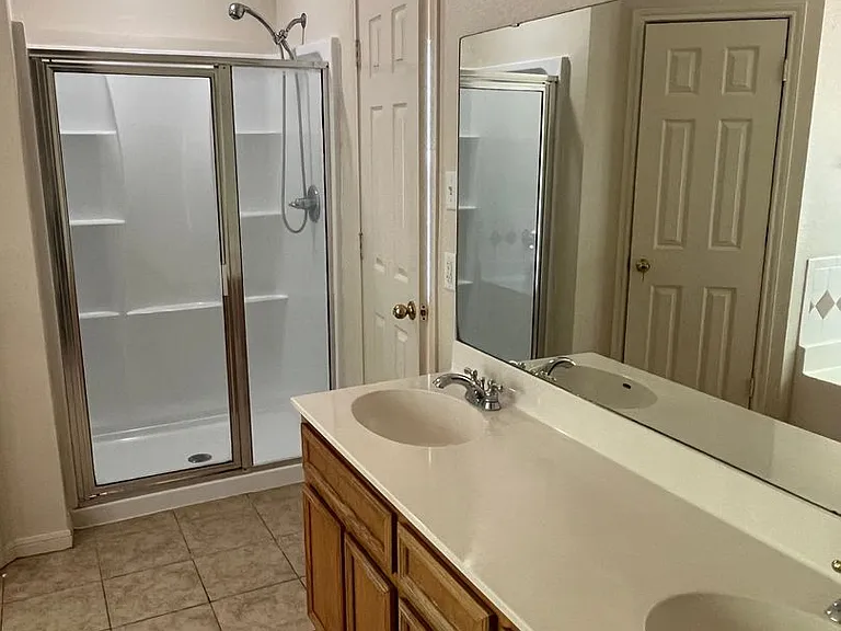 220 Nolan Ridge Dr — Photo 10