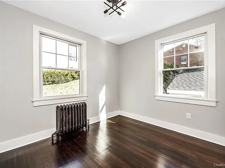200 Main St #1 — Photo 14