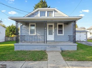 115 Clover Ln, Hanover, PA 17331