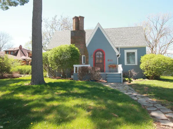 611 S 16th St, Clarinda, IA 51632