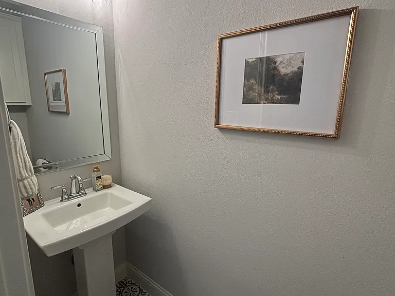 6668 Windfall Dr — Photo 18