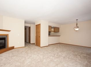 1006 Gammon Ln APT 2, Madison, WI 53719