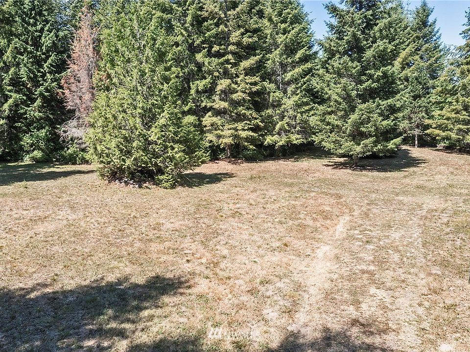 1st image of 221 Rainier Vista Drive