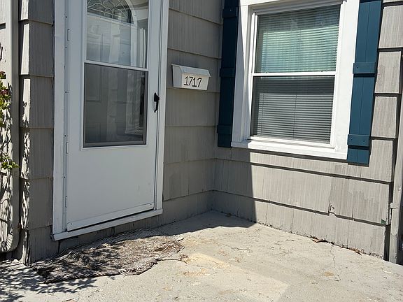 2nd image of 1717 E Ewing Ave