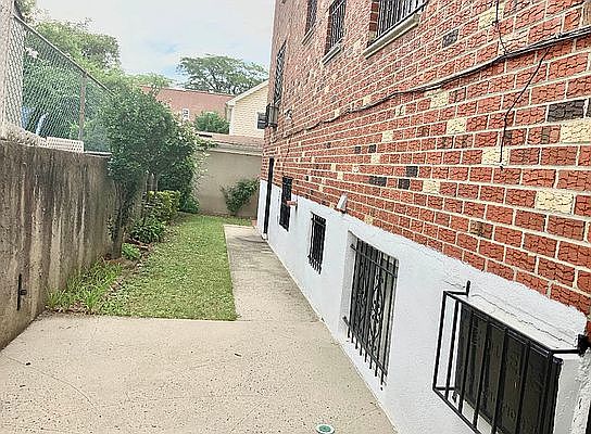 1st image of 20-44 48th St #3
