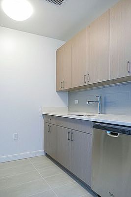 4th image of 6155 Junction Blvd APT 25C