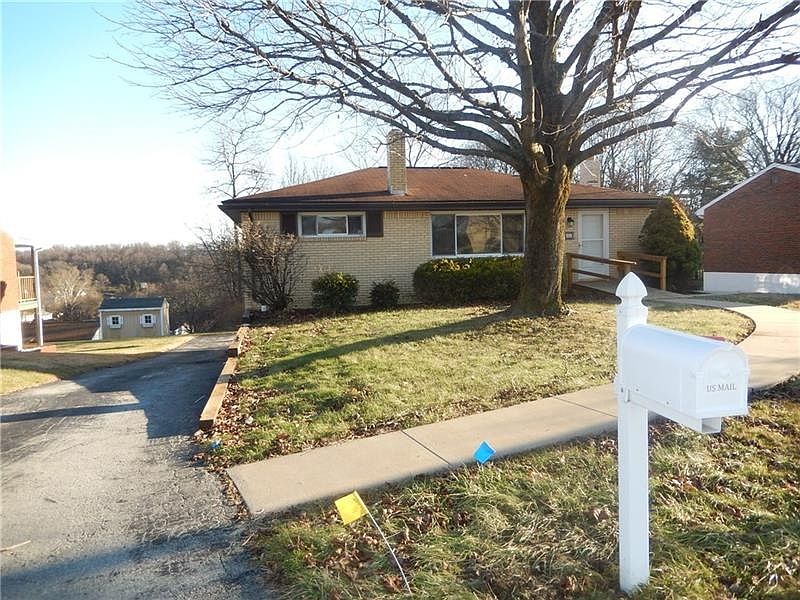 1st image of 529 Bloomfield Dr