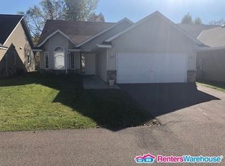 6523 20th St N, Oakdale, MN 55128