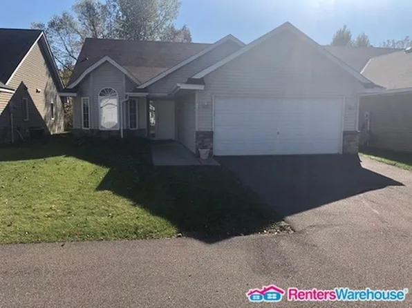 6523 20th St N, Oakdale, MN 55128