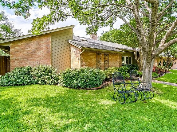 3rd image of 7415 Brentfield Dr