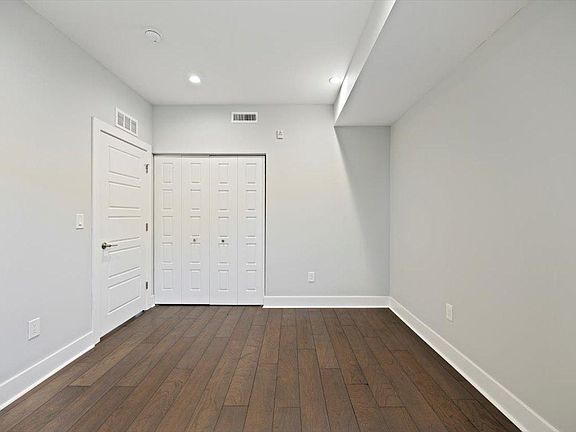 4th image of 1403 Frankford Ave #502