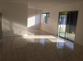 4181 W Broadway APT D, Hawthorne, CA 90250