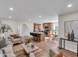 32 Mariner Pl, Brick, NJ 08723