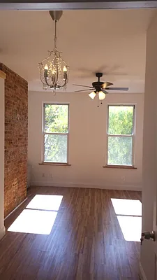 Rented by MCR Realty | media 15