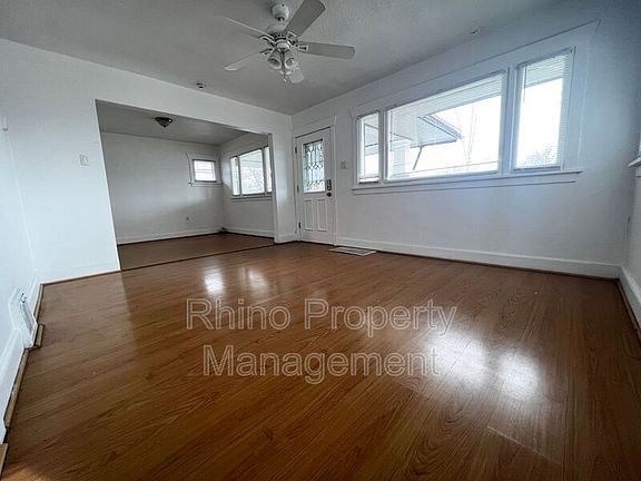 4th image of 125 E Whitlock Ave
