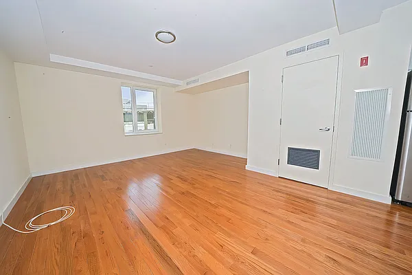 Rented by Level Group | media 27