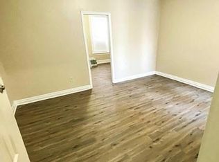 833 44th St #1F, Brooklyn, NY 11220