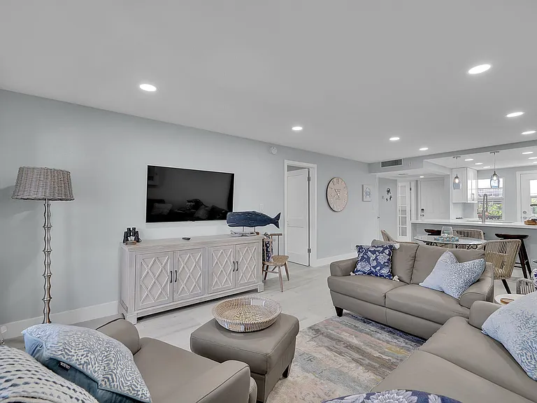 2871 N Ocean Blvd #M338 — Photo 16