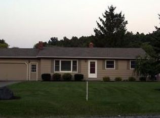 19333 Howe Rd, Strongsville, OH 44136