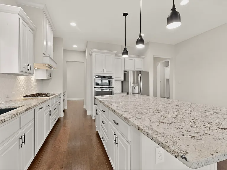 5901 The Esplanade Dr — Photo 17