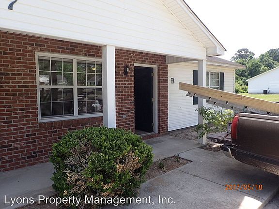 2nd image of 2127 Houston Ave APT B