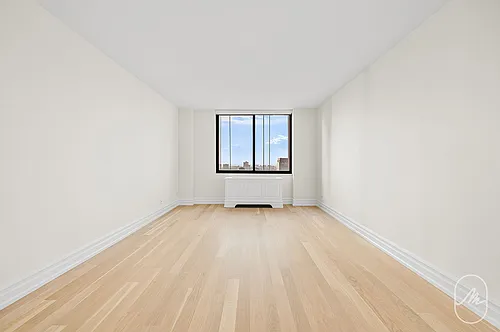 145 W 67th St #33A Photo 1 145 W 67th St #33A Photo 1