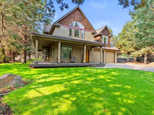 3025 NW Fairway Heights Dr, Bend, OR 97703