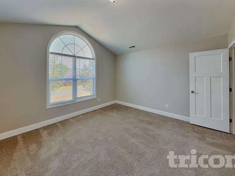401 Bruce Johnson Rd — Photo 10