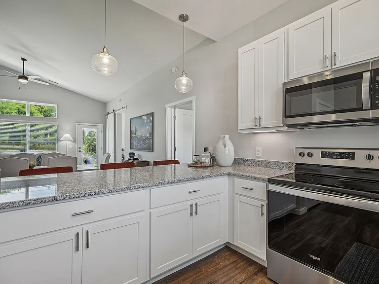 2 Bedroom | Kitchen
