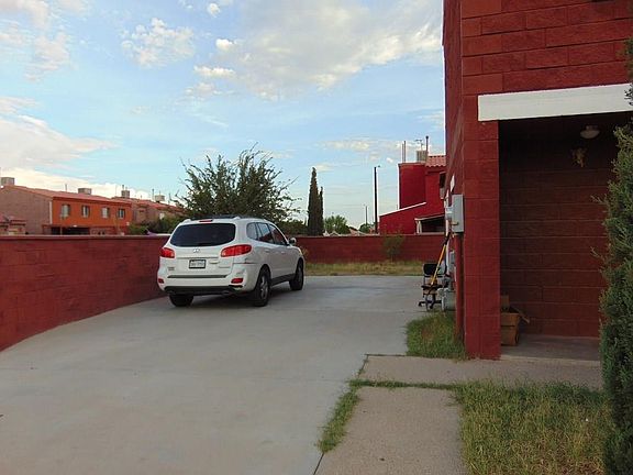 5th image of 11058 Sunshine Ct