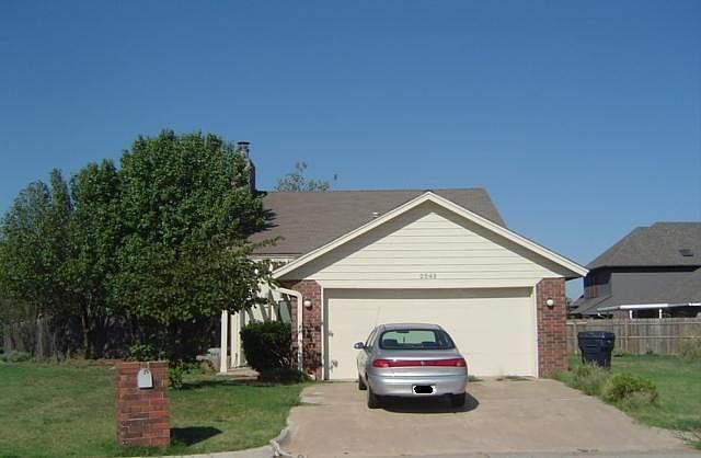 1st image of 2548 Kathy Ct