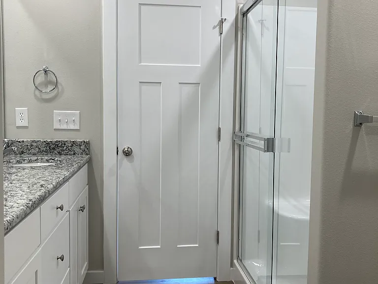 1003 S Rimes Ave — Photo 9