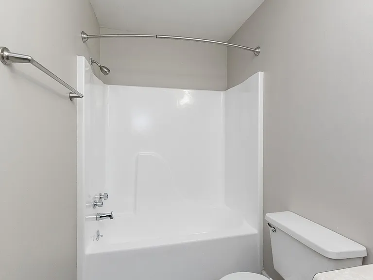 Northwoods Apartments — Photo 20