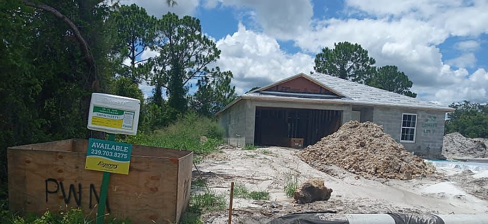 2nd image of 1716 Edison Ave