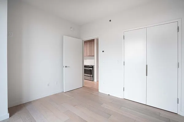 Rented by Cyberapts Management | media 18