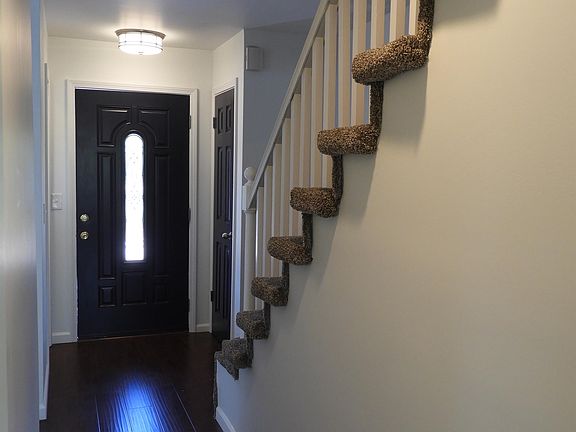5th image of 14030 Ballantrae Dr #1