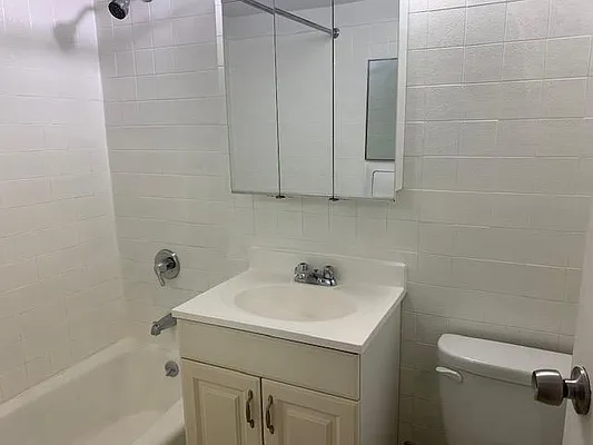 Rented by Prince Real Estate Associates LLC | media 10