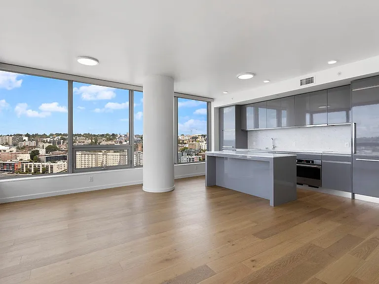 1808 Minor Ave #2208 — Photo 4