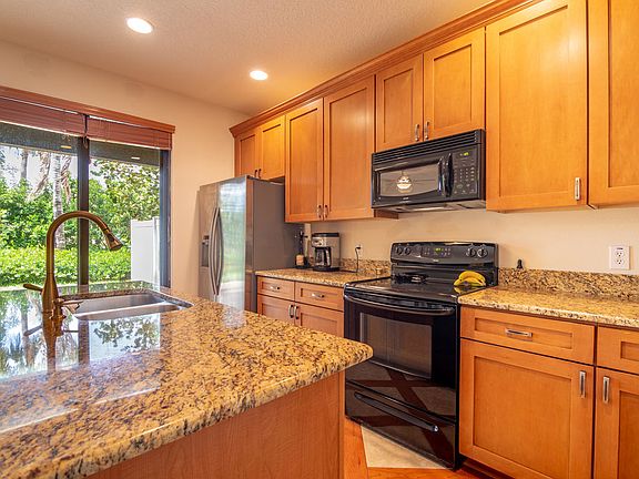 4th image of 764 Ventura Dr