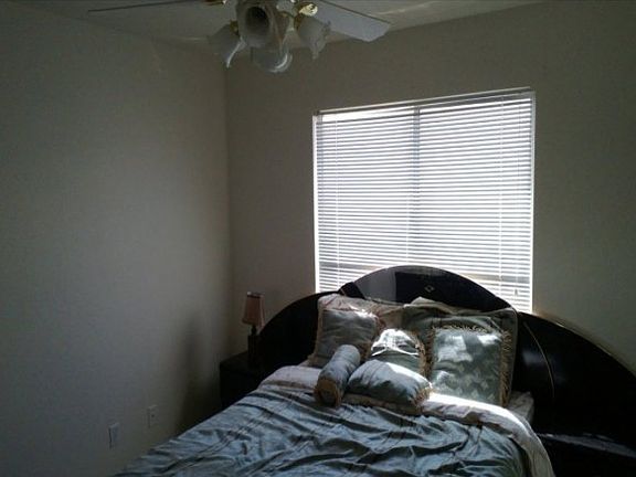 3rd image of 4378 Silver Bay St