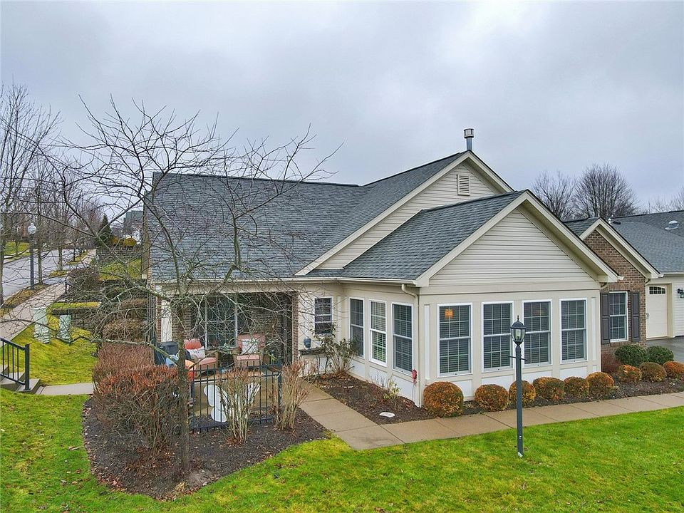 1st image of 2082 Isleworth Ln