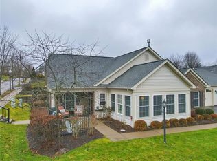2082 Isleworth Ln, Cranberry Township, PA
