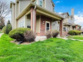 4760 S Wadsworth Blvd