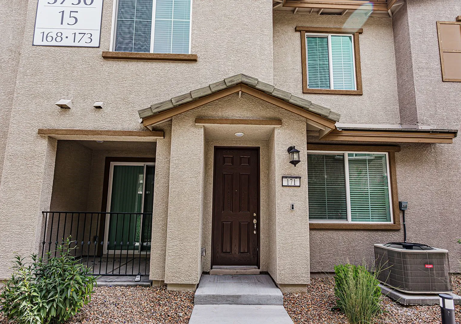 3 Bedroom Townhome in Northwest Las Vegas — Photo 1