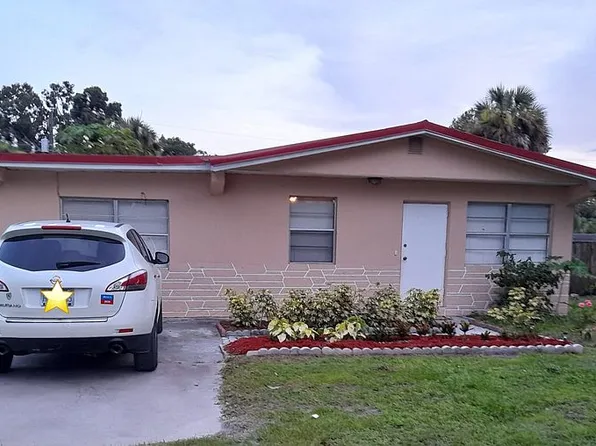 911 NW 12th St, Okeechobee, FL 34974