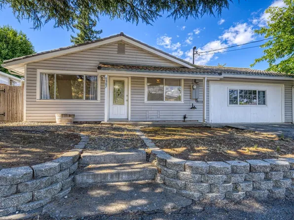 6907 Laurel Del Drive, Lucerne, CA 95458