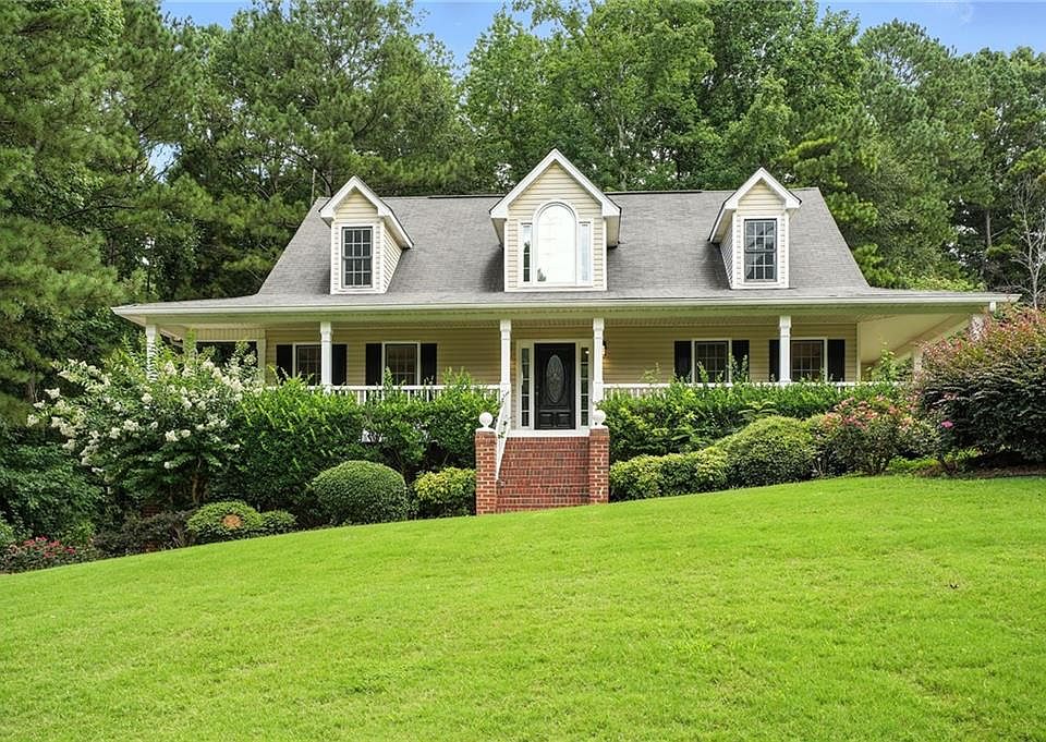 1st image of 66 Blackberry Ln