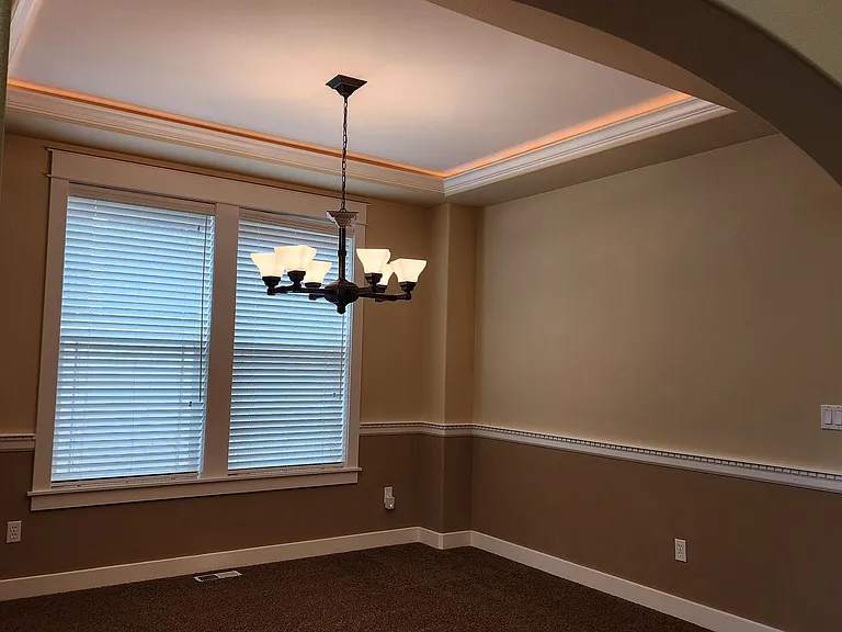 3819 Cameron Dr NE — Photo 11